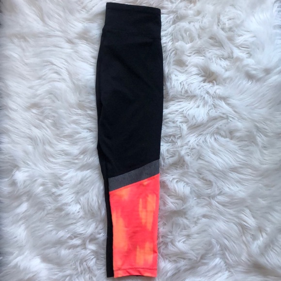 Under Armour Leggings - Picture 2 of 3